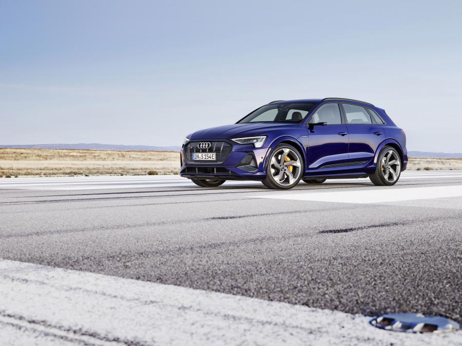  Audi e-tron S 2020 года  (WW) (фото 27 из 62)